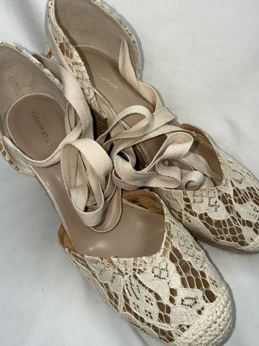 NEW Reformation Camilla” Lace Espadrille Wrap Wedges with Canvas Ties Size 9